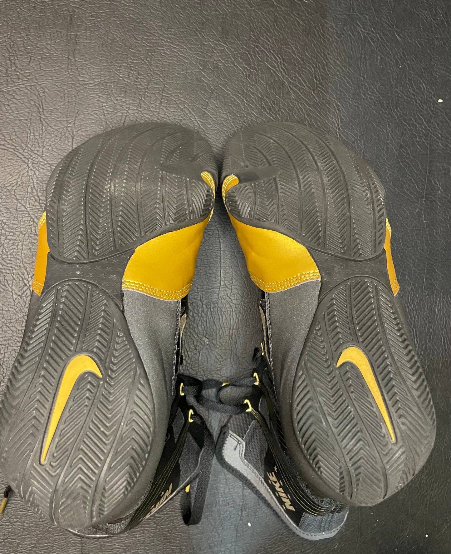 Nike Hyper KO1 拳擊鞋(黑金)9成新