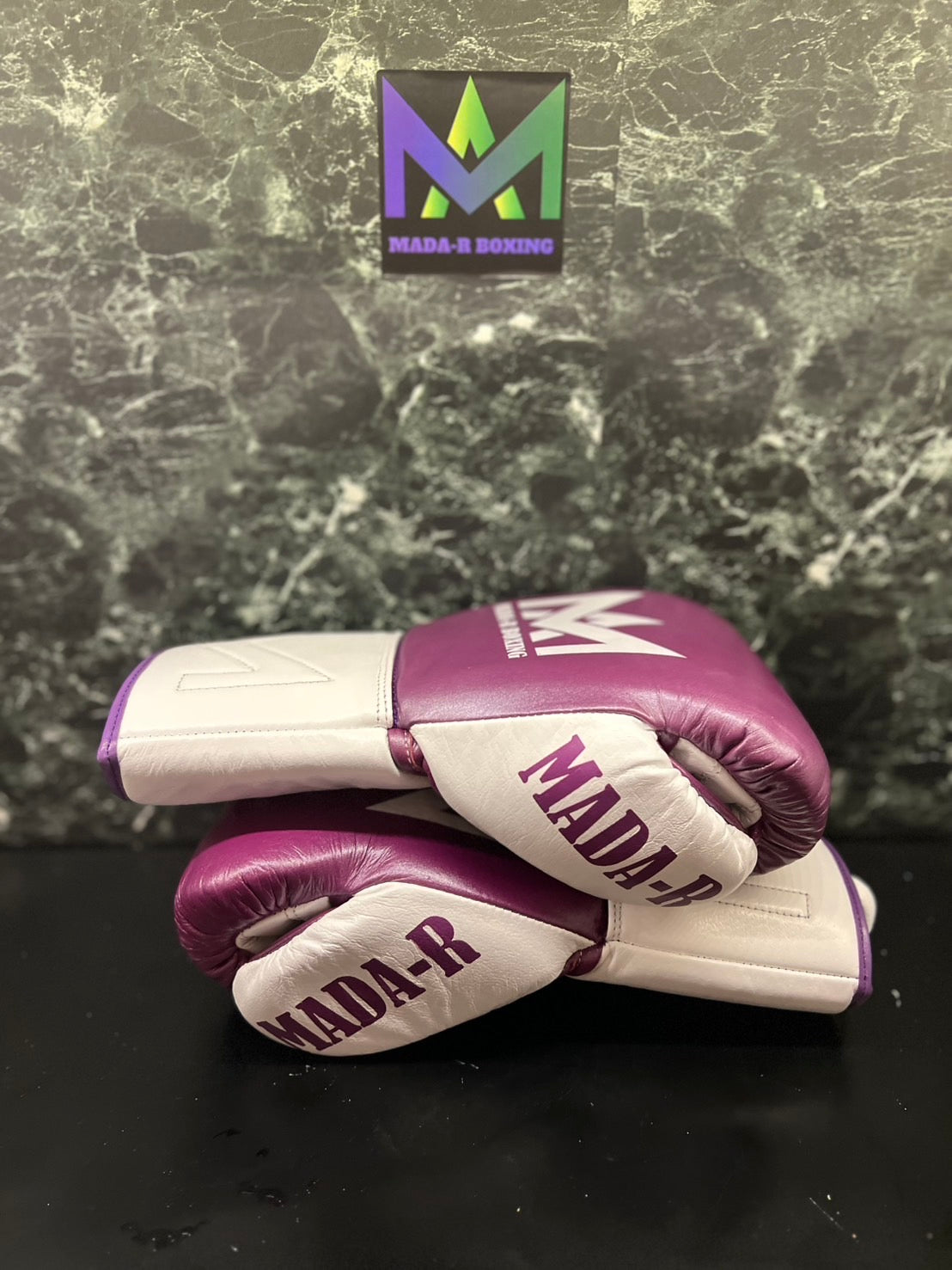 Mada-R 拳套綁繩款 金屬質感紅 (8oz)