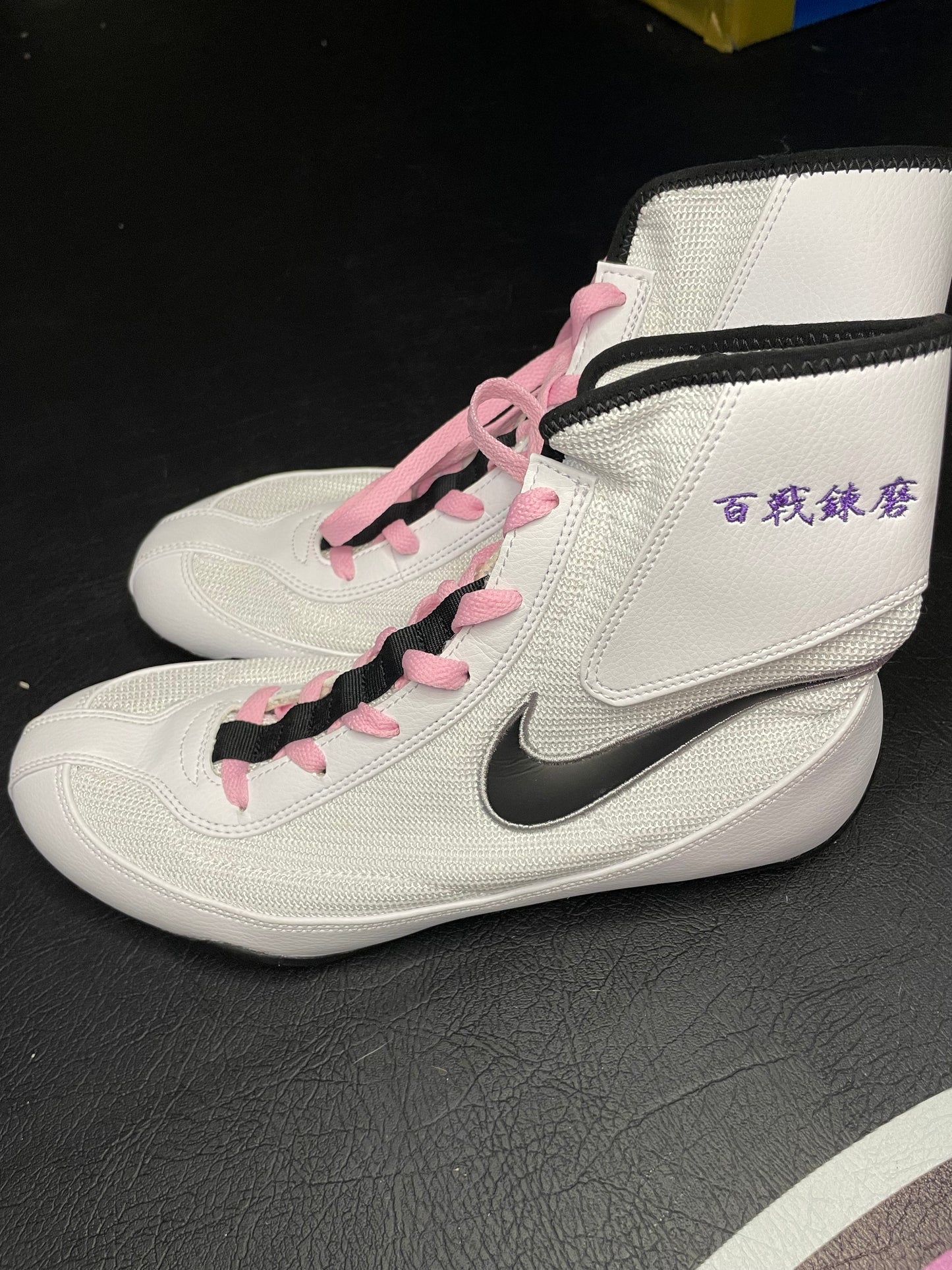 Nike Machomai白黑配色(加上繡字)