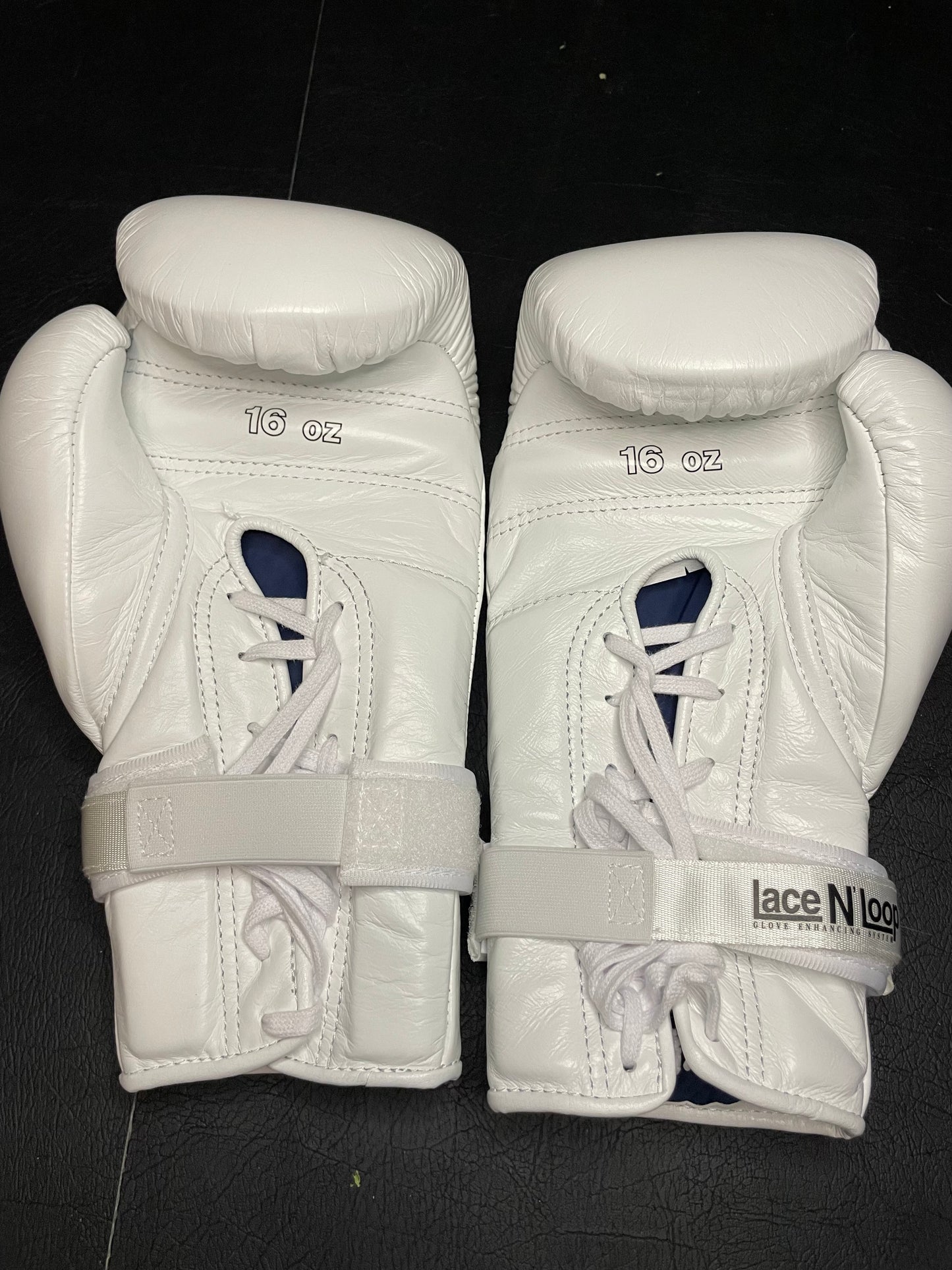 Winning MS-600綁繩款拳套(白色)9.5成新