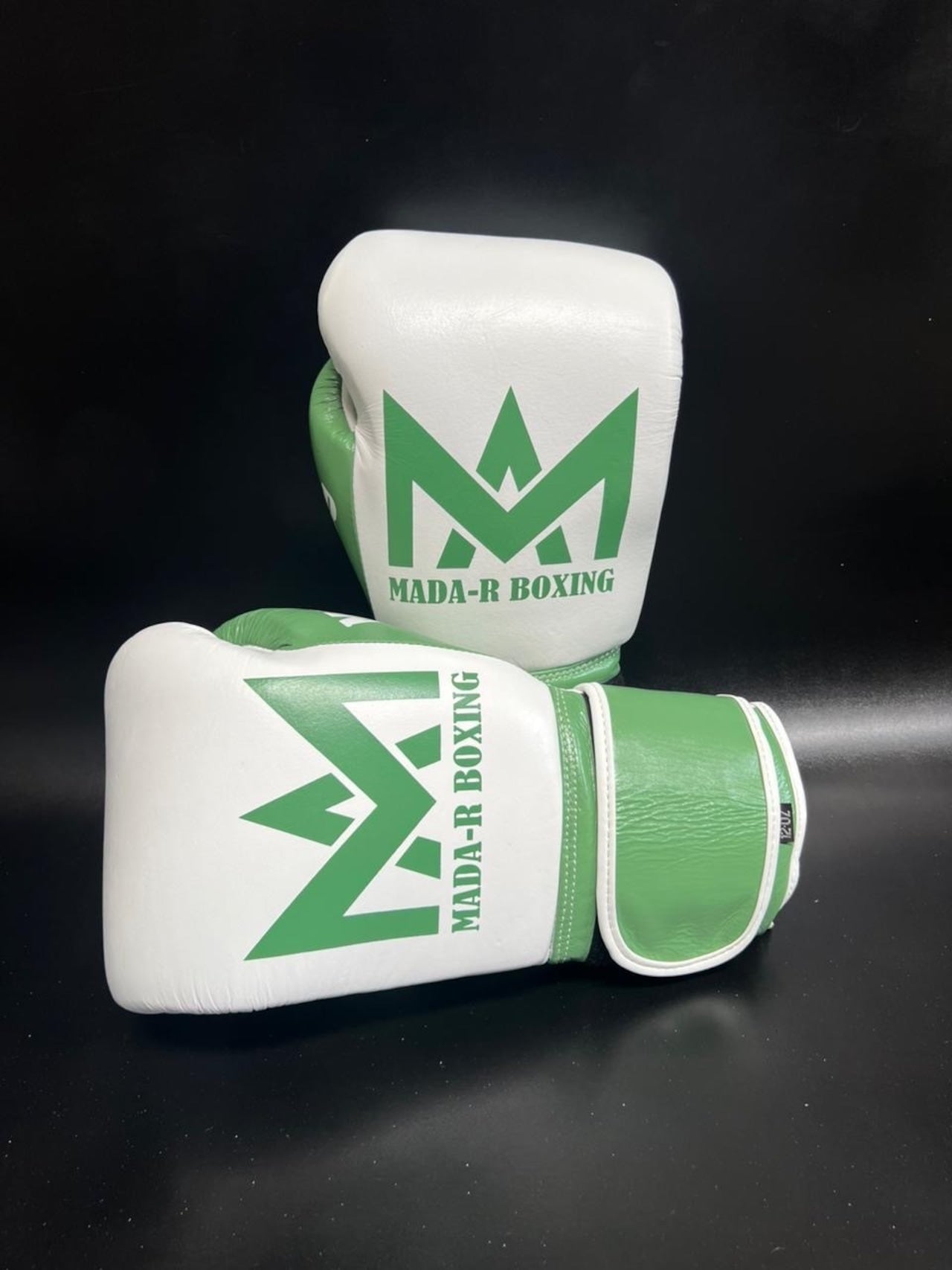Mada-R 拳套 白色 × 淺色質感綠(12oz)