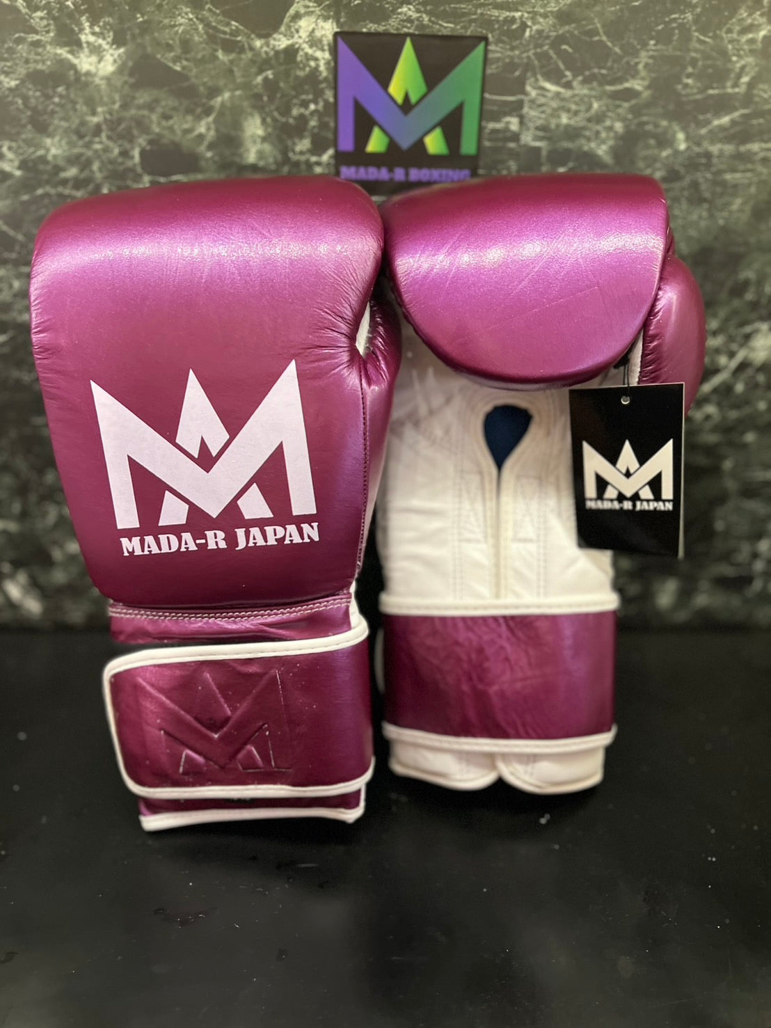 Mada-R 拳套 金屬紅藍× 白色(14oz)