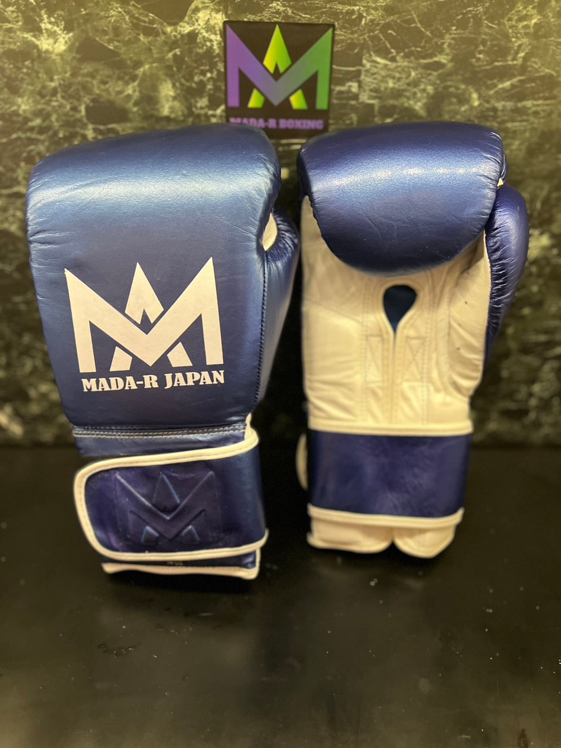 Mada-R 拳套 金屬紅藍× 白色(14oz)