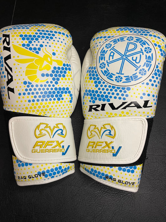 Rival RFX Usyk 限量版 Undisputed SF-H 10OZ
