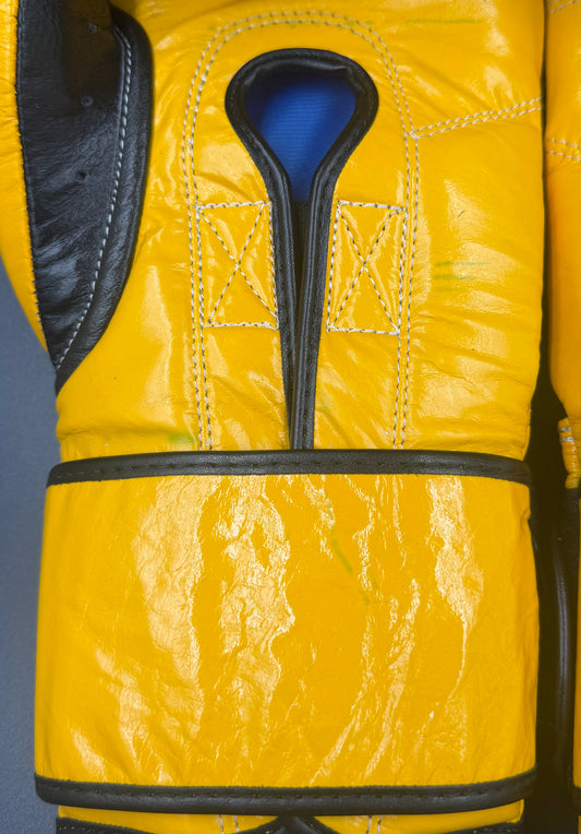 (福利品) Mada-R 拳套 黑色&黃色配色(16oz)